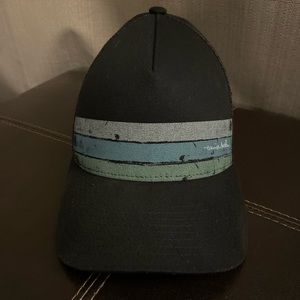 Travis Matthew snap back hat